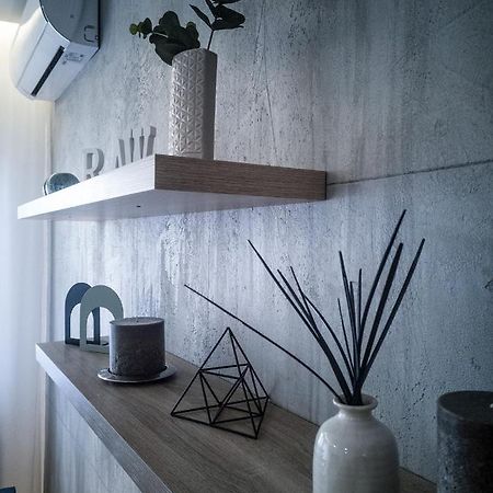 Raw Industrial City Apartment Σουμπότικα Εξωτερικό φωτογραφία