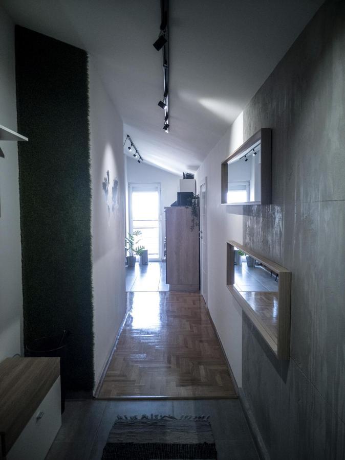 Raw Industrial City Apartment Σουμπότικα Εξωτερικό φωτογραφία