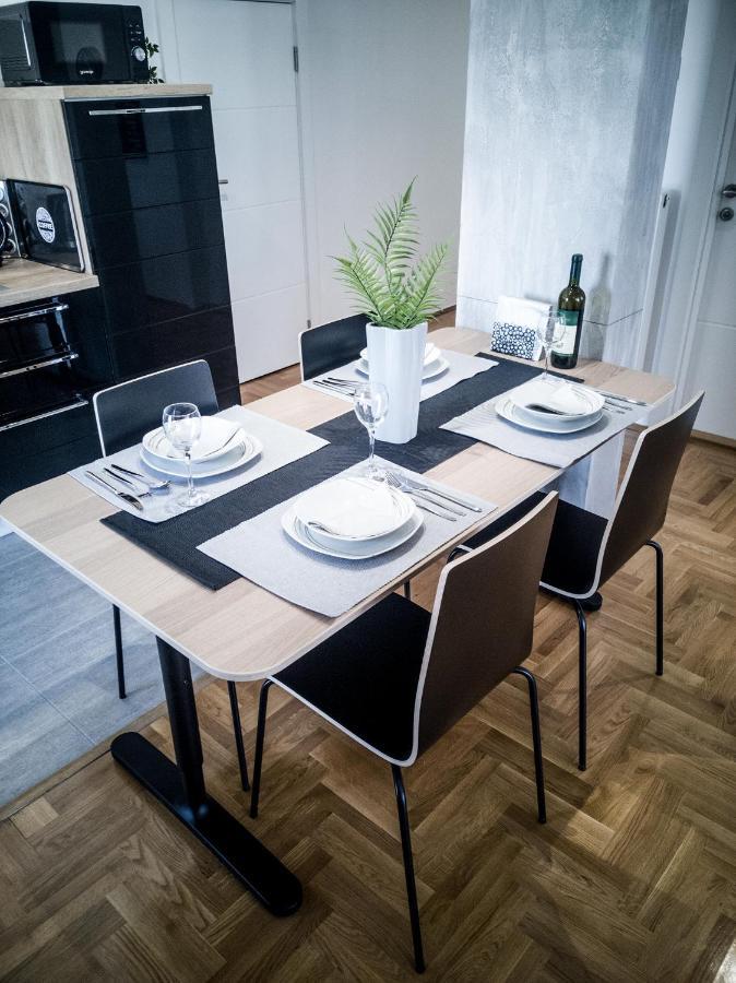 Raw Industrial City Apartment Σουμπότικα Εξωτερικό φωτογραφία